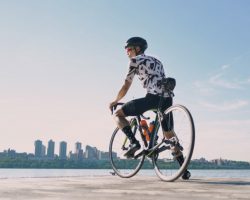 mắt kính thể thao xe đạp